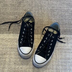 Black Platform Canvas Converse